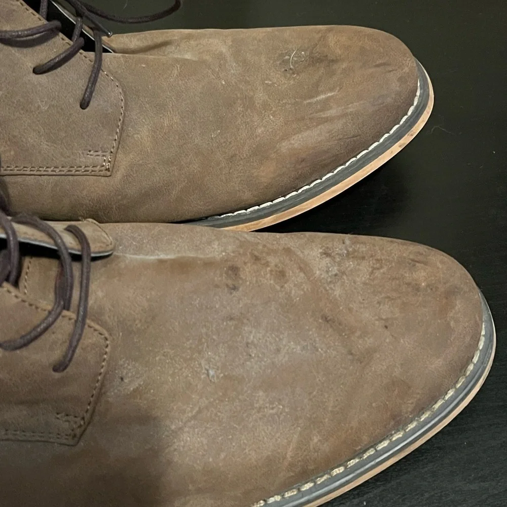 J. Ferrar Men's Chukka Dress Boots